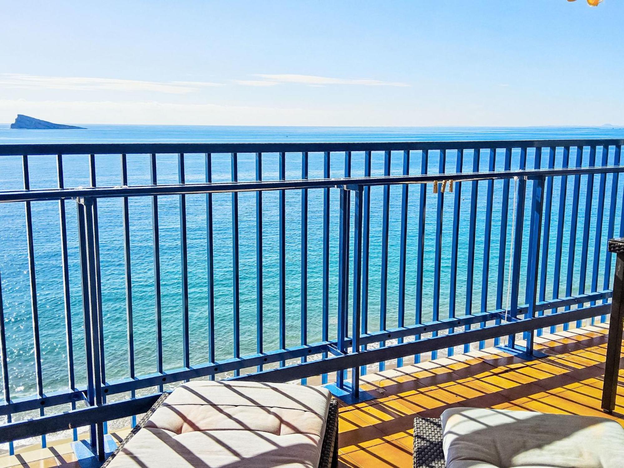 Apartment Palmeras Playa Levante First Line By Interhome Benidorm Kültér fotó